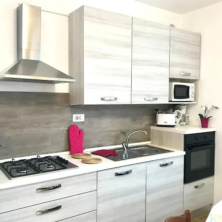 Apartment Casa Carolina Ground Floor 2-4 Sleeps