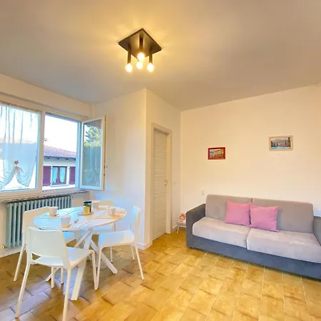 Casa Carolina Ground Floor 2-4 Sleeps Bellagio